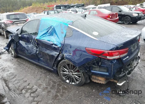 2016 Kia Optima Sxl Turbo z USA, uszkodzony, nr VIN 5XXGV4L22GG118502